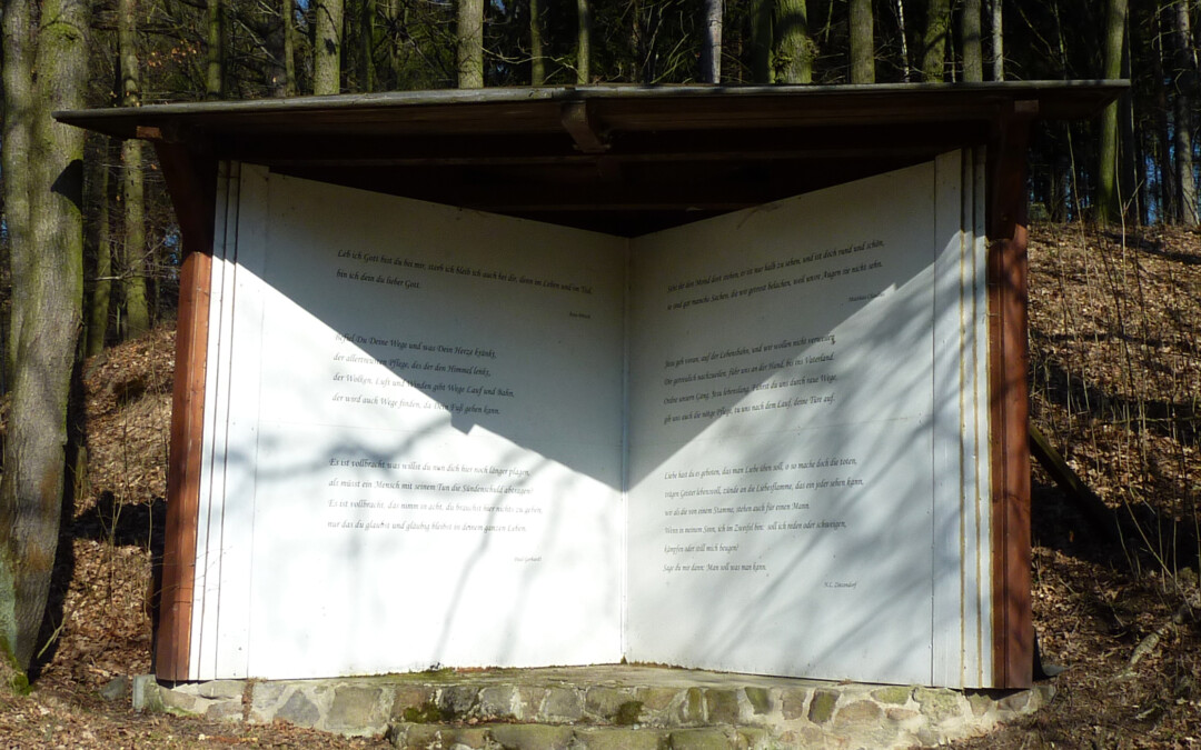 Skulpturenpfad – „Das Buch“